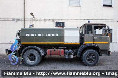 Fiat OM 160
Vigili del Fuoco
Comando Provinciale di Roma
Distaccamento cittadino di Ostia
allestimento Baribbi
VF 28738
Parole chiave: Fiat_OM 160 VF28738