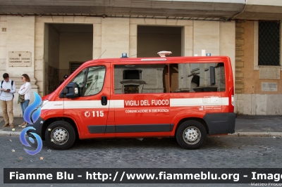 Fiat Ducato X290
Vigili del Fuoco
Direzione Regionale Marche
Nucleo Videodocumentazione
CoEm Comunicazione in Emergenza
VF 29096
Parole chiave: Fiat Ducato_X290 VF29096