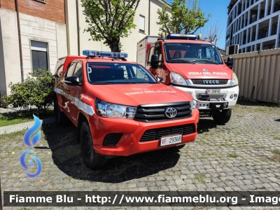 Toyota Hilux V serie
Vigili del Fuoco
Comando Provinciale di Roma
Nucleo Sommozzatori
Allestimento 1STOP
VF 29368
Parole chiave: Toyota Hilux_Vserie VF29368