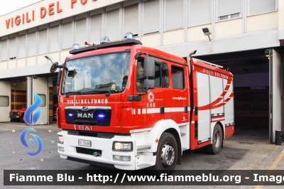 Man TGM 15.250 II serie
Vigili del Fuoco
Comando Provinciale di Roma
Distaccamento Cittadino Tuscolano II
AutoPompaSerbatoio allestimento Bai
VF 29488
Parole chiave: Man TGM_15.250_IIserie VF29488