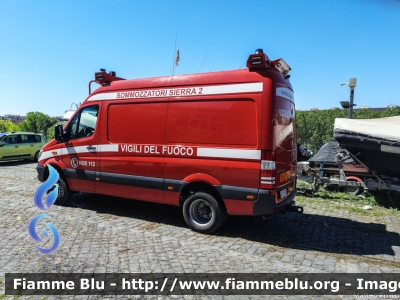 Mercedes-Benz Sprinter 4x4 III serie restyle
Vigili del Fuoco
Comando Provinciale di Roma
Nucleo Soccorso Subacqueo Acquatico
Nucleo Sommozzatori
Allestimento Tekne
"Sierra 2"
VF 29596
Parole chiave: Mercedes-Benz Sprinter_4x4_IIIserie_restyle VF29596