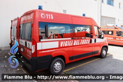 Fiat Ducato X290
Vigili del Fuoco
Direzione Regionale lazio
Nucleo USAR
VF 29678
Parole chiave: Fiat Ducato_X290 VF29678