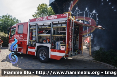 Iveco EuroCargo MaxiCity 180E30 IV serie
Vigili del Fuoco
Comando Provinciale di Latina
AutoPompaSerbatoio allestimento Magirus
VF 29731
Parole chiave: Iveco EuroCargo_MaxiCity_180E30_IVserie VF29731