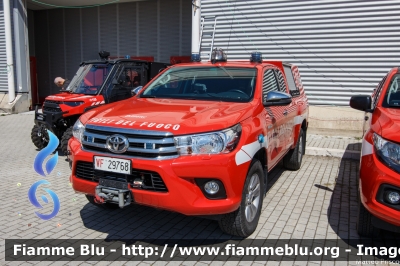 Toyota Hilux V serie
Vigili del Fuoco
Direzione Regionale Marche
Nucleo Cinofili
Allestimento Divitec
VF 29768
Parole chiave: Toyota Hilux_Vserie VF29768