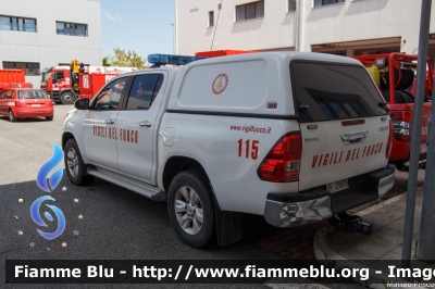 Toyota Hilux VI serie
Vigili del Fuoco
Direzione Regionale lazio
Nucleo TAS
Topografia Applicata al Soccorso
VF 29876
Parole chiave: Toyota Hilux_VIserie VF29876