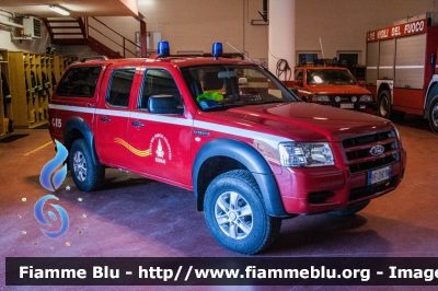 Ford Ranger VII serie
Vigili del Fuoco
Unione distrettuale di Cles
Corpo Volontario di Rumo (TN)
VF 2H0 TN
Parole chiave: Ford Ranger_VII_serie VF2H0TN