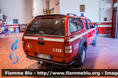 Ford Ranger VII serie
Vigili del Fuoco
Unione distrettuale di Cles
Corpo Volontario di Rumo (TN)
VF 2H0 TN
Parole chiave: Ford Ranger_VII_serie VF2H0TN