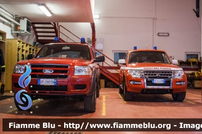 Ford Ranger VII serie
Vigili del Fuoco
Unione distrettuale di Cles
Corpo Volontario di Rumo (TN)
VF 2H0 TN
Parole chiave: Ford Ranger_VII_serie VF2H0TN