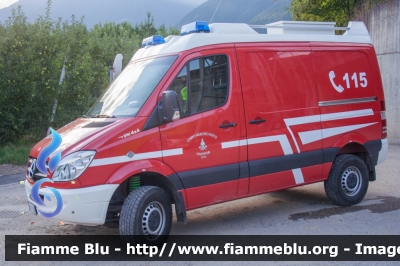 Mercedes-Benz Sprinter 4x4 III serie
Vigili del Fuoco
Unione distrettuale di Cles
Corpo Volontario di Livo (TN)
VF 2H1 TN
Parole chiave: Mercedes-Benz Sprinter_4x4_IIIserie VF2H1TN