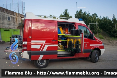 Mercedes-Benz Sprinter 4x4 III serie
Vigili del Fuoco
Unione distrettuale di Cles
Corpo Volontario di Livo (TN)
VF 2H1 TN
Parole chiave: Mercedes-Benz Sprinter_4x4_IIIserie VF2H1TN