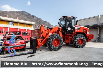 Caterpillar 938K
Vigili del Fuoco
Corpo Permanente Bolzano
Berufsfeuerwehr Bozen
VF 2YG BZ
Parole chiave: Caterpillar 938K VF2YGBZ