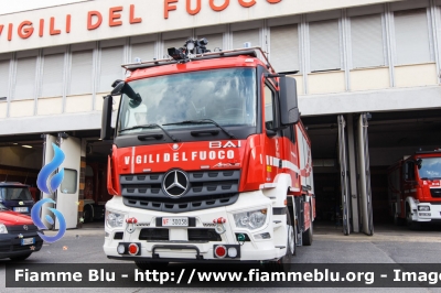 Mercedes-Benz Arocs 1832
Vigili del Fuoco
Comando Provinciale di Roma
Distaccamento Cittadino Tuscolano II
bimodale (strada-rotaia)
allestimento BAI
VF 30038
Parole chiave: Mercedes-Benz Arocs_1832 VF30038