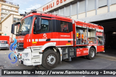 Mercedes-Benz Arocs 1832
Vigili del Fuoco
Comando Provinciale di Roma
Distaccamento Cittadino Tuscolano II
bimodale (strada-rotaia)
allestimento BAI
VF 30038
Parole chiave: Mercedes-Benz Arocs_1832 VF30038