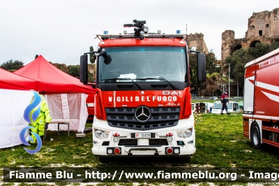 Mercedes-Benz Arocs 1832
Vigili del Fuoco
Comando Provinciale di Roma
Distaccamento Cittadino Tuscolano II
bimodale (strada-rotaia)
allestimento BAI
VF 30038
Parole chiave: Mercedes-Benz Arocs_1832 VF30038