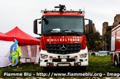 Mercedes-Benz Arocs 1832
Vigili del Fuoco
Comando Provinciale di Roma
Distaccamento Cittadino Tuscolano II
bimodale (strada-rotaia)
allestimento BAI
VF 30038
Parole chiave: Mercedes-Benz Arocs_1832 VF30038