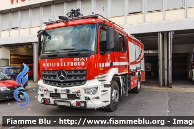 Mercedes-Benz Arocs 1832
Vigili del Fuoco
Comando Provinciale di Roma
Distaccamento Cittadino Tuscolano II
bimodale (strada-rotaia)
allestimento BAI
VF 30038
Parole chiave: Mercedes-Benz Arocs_1832 VF30038