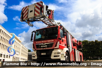 Man TGM 18.320 III serie
Vigili del Fuoco
Comando Provinciale di Roma
Distaccamento cittadino EUR
Autoscala articolata L42A-XS da 42 metri
Allestimento BAI - Metz
VF 30682
Parole chiave: Man TGM_18.320_IIIserie VF30682