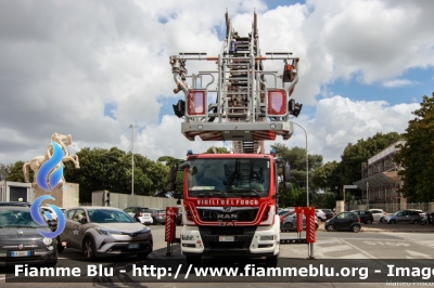 Man TGM 18.320 III serie
Vigili del Fuoco
Comando Provinciale di Roma
Distaccamento cittadino EUR
Autoscala articolata L42A-XS da 42 metri
Allestimento BAI - Metz
VF 30682
Parole chiave: Man TGM_18.320_IIIserie VF30682