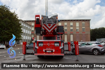 Man TGM 18.320 III serie
Vigili del Fuoco
Comando Provinciale di Roma
Distaccamento cittadino EUR
Autoscala articolata L42A-XS da 42 metri
Allestimento BAI - Metz
VF 30682
Parole chiave: Man TGM_18.320_IIIserie VF30682