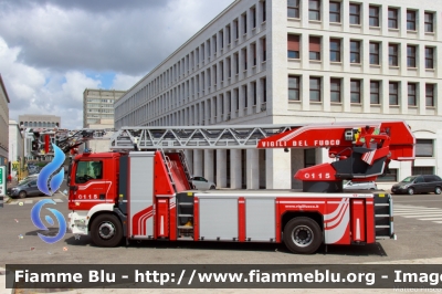 Man TGM 18.320 III serie
Vigili del Fuoco
Comando Provinciale di Roma
Distaccamento cittadino EUR
Autoscala articolata L42A-XS da 42 metri
Allestimento BAI - Metz
VF 30682
Parole chiave: Man TGM_18.320_IIIserie VF30682