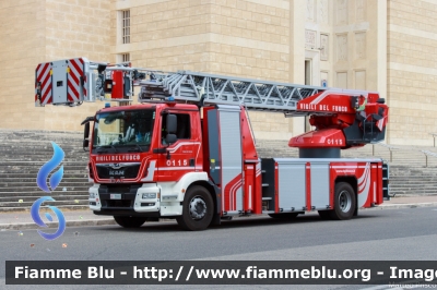 Man TGM 18.320 III serie
Vigili del Fuoco
Comando Provinciale di Roma
Distaccamento cittadino EUR
Autoscala articolata L42A-XS da 42 metri
Allestimento BAI - Metz
VF 30682
Parole chiave: Man TGM_18.320_IIIserie VF30682