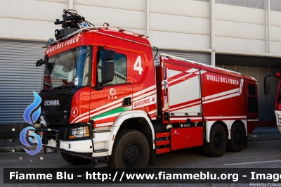 Scania XT P500 6x6
Vigili del Fuoco
Comando Provinciale di Roma
Distaccamento Aereoportuale Fiumicino
AutoIdroSchiumaPolvere allestito BAI
VF 30768
Parole chiave: Scania XT_P500_6x6 VF30768