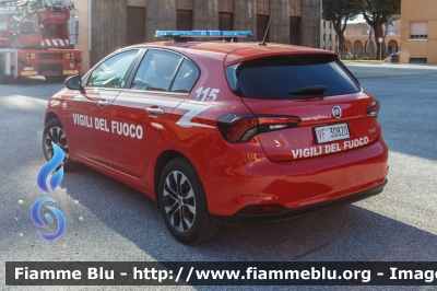 Fiat Nuova Tipo
Vigili del Fuoco
Comando Provinciale di Roma
SCA - Scuole Centrali Antincendio
allestimento Ciabilli
VF 30820
Parole chiave: Fiat Nuova_Tipo VF30820