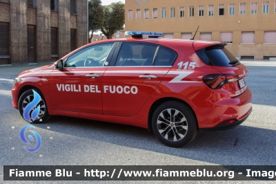 Fiat Nuova Tipo
Vigili del Fuoco
Comando Provinciale di Roma
SCA - Scuole Centrali Antincendio
allestimento Ciabilli
VF 30820
Parole chiave: Fiat Nuova_Tipo VF30820