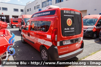 Fiat Doblò IV serie
Vigili del Fuoco
Direzione Regionale Lazio
CoEm Comunicazione in Emergenza
VF 31111
Parole chiave: Fiat Doblò_IVserie VF31111