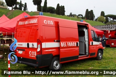 Fiat Ducato X290
Vigili del Fuoco
Comando Provinciale di Roma
VF 31348
Parole chiave: Fiat Ducato_X290 VF31348