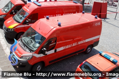 Fiat Ducato X290
Vigili del Fuoco
Comando provinciale di Roma
SCA - Scuole Centrali Antincendi
VF 31351
Parole chiave: Fiat Ducato_X290 VF31351