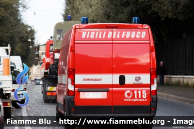 Fiat Ducato X290
Vigili del Fuoco
Direzione Regionale Lazio
Nucleo Radio e Telecomunicazioni
VF 31373
Parole chiave: Fiat Ducato_X290 VF31373