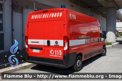 Fiat Ducato X290
Vigili del Fuoco
Comando provinciale di Roma
VF 31378
Parole chiave: Fiat Ducato_X290 VF31378