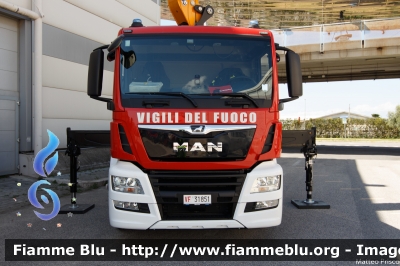 Man TGS 26.470 III serie
Vigili del Fuoco
Comando Provinciale di Padova
VF 31851
Parole chiave: Man TGS_26.470_IIIserie VF31851