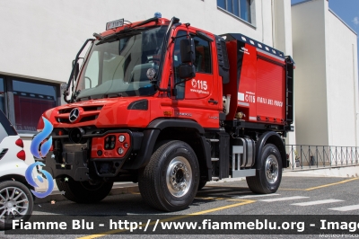 Mercedes-Benz Unimog U423
Vigili del Fuoco
Comando provinciale di Roma
allestimento Vallfirest Profire
VF 31878
Parole chiave: Mercedes-Benz Unimog_U423 VF31878