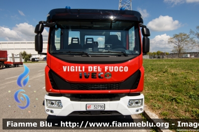 Iveco EuroCargo 120EL22 IV serie
Vigili del Fuoco
Comando Provinciale di Roma
Carro Attrezzi allestimento Isoli
VF 32790
Parole chiave: Iveco EuroCargo_120EL22_IVserie VF32790