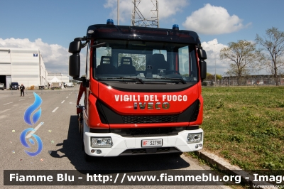 Iveco EuroCargo 120EL22 IV serie
Vigili del Fuoco
Comando Provinciale di Roma
Carro Attrezzi allestimento Isoli
VF 32790
Parole chiave: Iveco EuroCargo_120EL22_IVserie VF32790