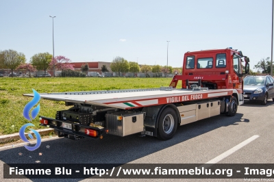 Iveco EuroCargo 120EL22 IV serie
Vigili del Fuoco
Comando Provinciale di Roma
Carro Attrezzi allestimento Isoli
VF 32790
Parole chiave: Iveco EuroCargo_120EL22_IVserie VF32790