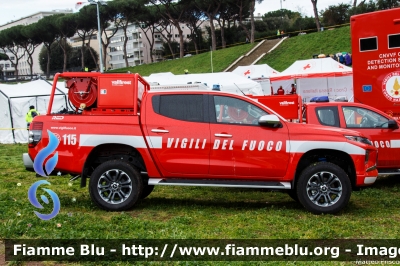 Mitsubishi L200 V serie restyle
Vigili del Fuoco
Comando provinciale di Roma
allestimento Vallfirest Profire
VF 32803
Parole chiave: Mitsubishi L200_Vserie_restyle VF32803