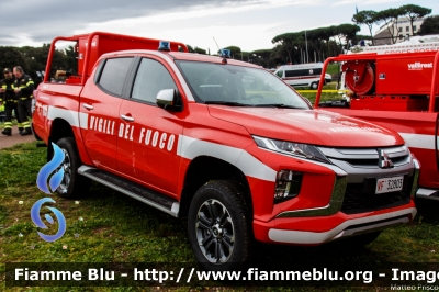 Mitsubishi L200 V serie restyle
Vigili del Fuoco
Comando provinciale di Roma
allestimento Vallfirest Profire
VF 32803
Parole chiave: Mitsubishi L200_Vserie_restyle VF32803