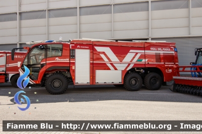 Iveco Magirus Dragon X6 II serie
Vigili del Fuoco
Comando di Roma
Distaccamento Aeroportuale di Fiumicino
AutoIdroSchiumaPolvere allestimento Iveco-Magirus
VF 32882
Parole chiave: Iveco_Magirus Dragon_X6_IIserie VF32882