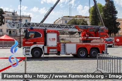 Iveco S-Way AT260S42
Vigili del Fuoco
AutoScala articolata M42L-AS da 42 metri
Allestimento Magirus
Comando Provinciale di Roma
VF 32921
Parole chiave: Iveco S-Way_AT260S42 VF32921