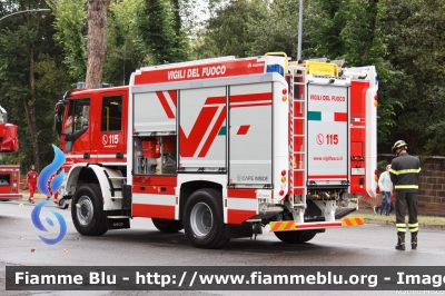 Iveco EuroCargo 150-320 4x4 IV serie
Vigili del Fuoco
Allestimento Magirus
VF 33600
Parole chiave: Iveco EuroCargo_150-320_4x4_IVserie VF33600