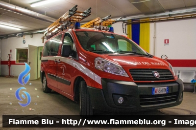 Fiat Scudo IV serie
Vigili del Fuoco
Distretto di Trento
Corpo Volontario di Meano (TN)
VF 3H0 TN
Parole chiave: Fiat Scudo_IVserie VF3H0TN