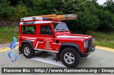 Land Rover Defender 90
Vigili del Fuoco
Unione Distrettuale di Fiemme
Corpo Volontario di Valfloriana (TN)
allestimento Brandshutz
VF 4D8 TN
Parole chiave: Land_Rover Defender_90 VF4D8TN