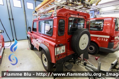 Land Rover Defender 90
Vigili del Fuoco
Unione Distrettuale di Fiemme
Corpo Volontario di Ziano di Fiemme (TN)
VF 4E3 TN
Parole chiave: Land_Rover Defender_90 VF4E3TN