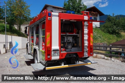 Iveco EuroCargo 110E22 4x4 III serie
Vigili del Fuoco
Distretto di Fiemme
Corpo Volontario di Carano (TN)
allestimento Kolfer-Fahrzeugbau
VF 4E5 TN
Parole chiave: Iveco EuroCargo_110E22_4x4_IIIserie VF4E5TN