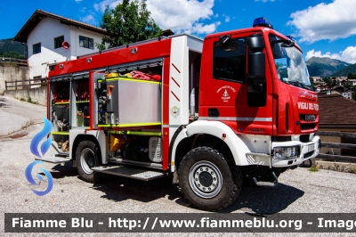 Iveco EuroCargo 110E22 4x4 III serie
Vigili del Fuoco
Distretto di Fiemme
Corpo Volontario di Carano (TN)
allestimento Kolfer-Fahrzeugbau
VF 4E5 TN
Parole chiave: Iveco EuroCargo_110E22_4x4_IIIserie VF4E5TN