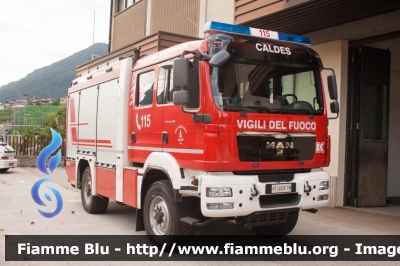 Man TGM 13.290 4x4 II serie
Vigili del Fuoco
Distretto della Val Di Sole
Corpo Volontario di Caldes (TN)
Allestito Kofler Fahrzeugbau
VF 4E9 TN
Parole chiave: Man TGM_13.290_4x4_IIserie VF4E9TN