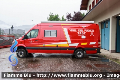 Mercedes-Benz Sprinter IV serie
Vigili del Fuoco
Unione Distrettuale di Fiemme (TN)
ospitato dal Corpo Volontario di Ziano di Fiemme (TN)
allestito Divitec
VF 4J5 TN
Parole chiave: Mercedes-Benz Sprinter_IVserie VF4J5TN